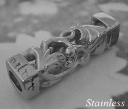 画像1: 透かしアラベスクスティック　ステンレスペンダント