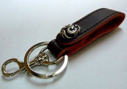 画像1: 牛革ベルトループ　キーホルダー こげ茶　silver925コンチョ