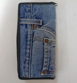 画像1: ジーンズリメイクデニム ハンドメイドウォレット 二つ折りファスナー