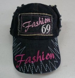 画像1: デニム地　英字刺繍ダメージキャップＣ