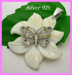 画像1: シェルペンダント　花蝶