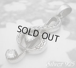 画像1: ジルコニア入りト音記号　トップ