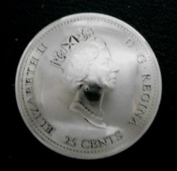 画像1: カナダ２５セントa　コインコンチョ　直径24mm