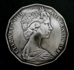画像1: オーストラリア５０セント　コインコンチョ直径30mm