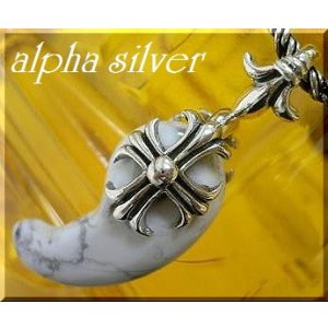 画像: 天然石勾玉ホワイトターコイズsilverクロス