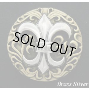 画像: 唐草ビッグフレアコンチョ　Brass×Silver925　直径　30mm 