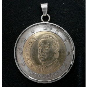 画像: スペイン2ユーロ　コインペンダント　25mm