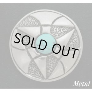 画像: ハウライトターコイズ付ハザード　メタルコンチョ　直径　29mm