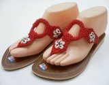 画像: 【アウトレット】バリ島産　貝殻ビーズサンダル赤　23.5相当