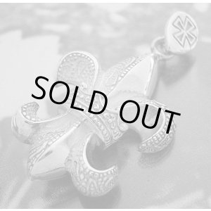 画像: 立体ビッグフレア白仕上げ　トップ