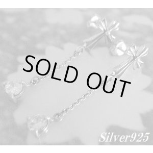 画像: シルバーピアス　ジルコニアチャームクロス