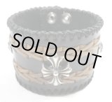 画像: 牛革編み込みレザーブレス メタルコンチョ3個付き