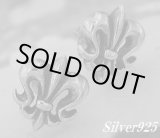 画像: シルバーピアス　百合の紋章