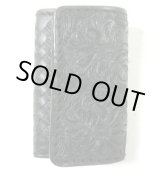 画像: 極厚牛革花柄カービング6連キーケース　黒