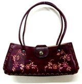 画像: 牛革花柄型押しハンドバッグ　エンジ