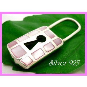 画像: シェルペンダント　南京錠ピンク