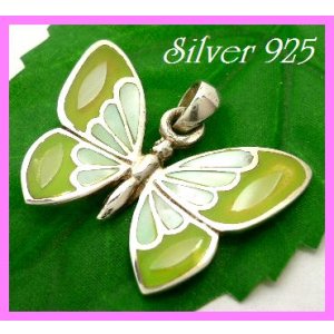 画像: シェルペンダント　蝶グリーン