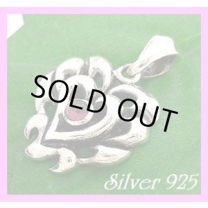 画像: ガーネット　トライバルハートペンダント