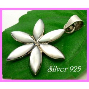 画像: シェルペンダント　花　マザーオブパール