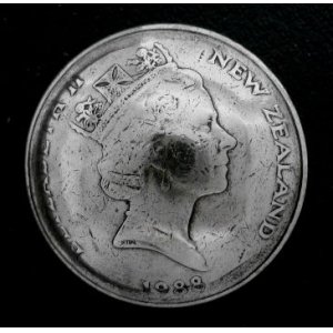 画像: ニュージーランド２０セント　コインコンチョ直径28mm