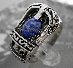 画像: ラピスラズリ入りベルトバックルリング