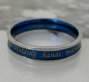 画像: ステンレス メッセージリング　Holding hands beloved　最愛の手を繋いで