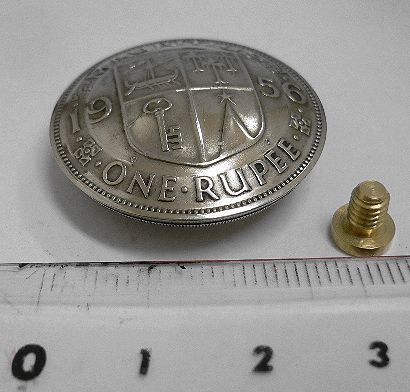 画像: モーリシャス１ルピー　コインコンチョ　直径31mm 