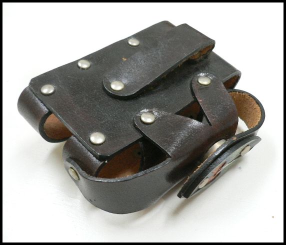 画像: 牛革トライバルカービング　タバコライターケース