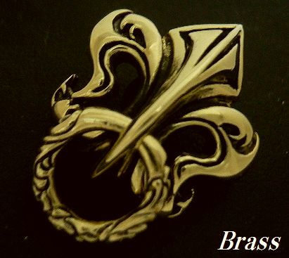 画像1: Brass百合の紋章型 ドロップハンドル 