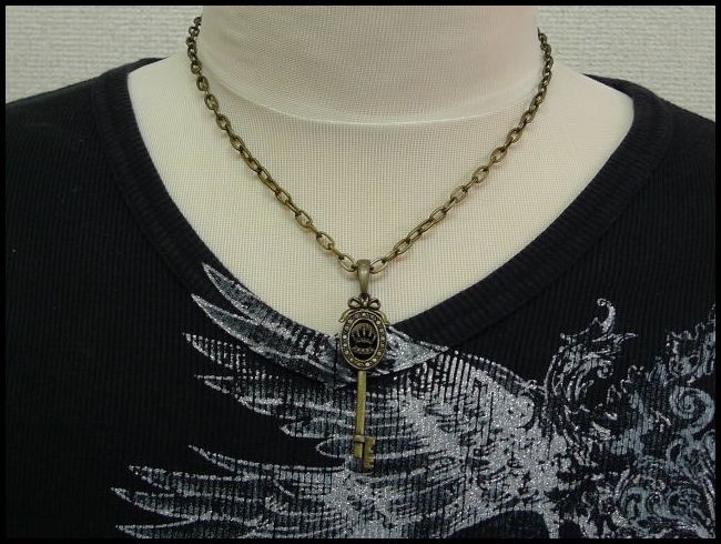 画像: クラウンキー　アンティークメタルネックレス真鍮色