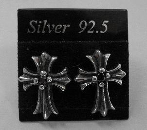 画像: シルバーピアス　クロス ブラックジルコニア