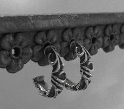 画像: シルバーピアス　アラベスク