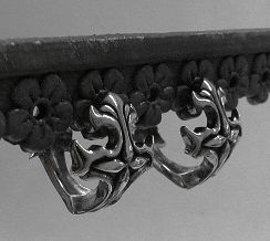 画像: シルバーピアス　サークルクロス