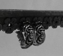 画像: シルバーピアス　スカルトルネード