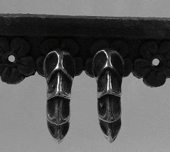 画像: シルバーピアス　獣爪