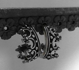 画像: シルバーピアス　クラウン