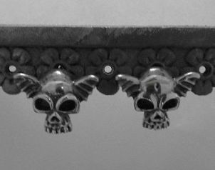 画像: シルバーピアス　ウイングスカル