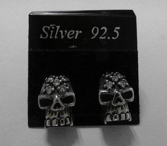 画像: シルバーピアス　ジルコニア5石ヘッドスカル