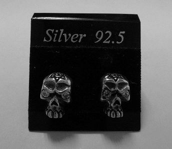 画像: シルバーピアス　ジルコニア付スカル六芒星