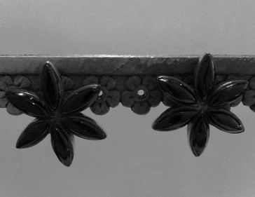 画像: シルバーピアス　お花オニキス