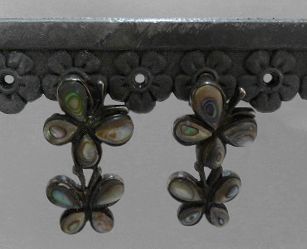 画像: シルバーピアス　ちょうちょアバロンシェル