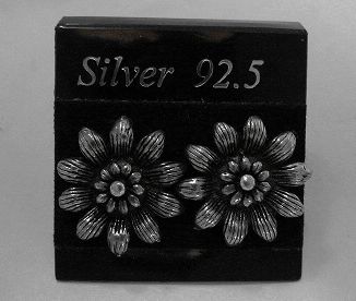 画像: シルバーピアス フラワー