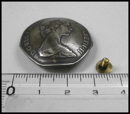 画像: イギリス50ペンス レプリカコイン　メタルコンチョ　直径30mm 
