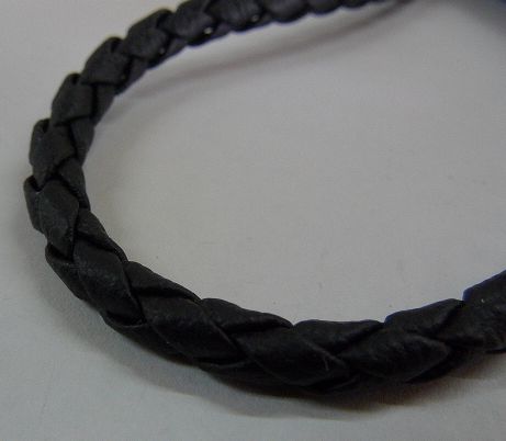 画像: 牛革4mm編み紐黒100cm レザークラフト材料