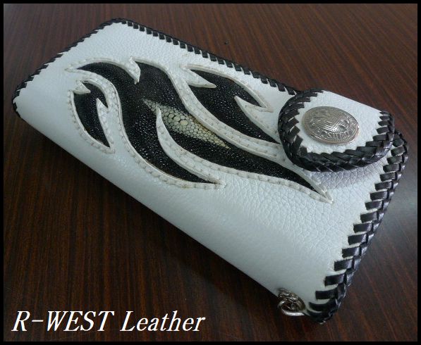 画像: 牛革×エイ革スティングレイmix黒　レザーウォレット　