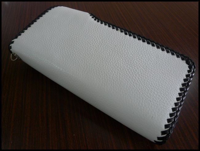 画像: 牛革×エイ革スティングレイmix黒　レザーウォレット　