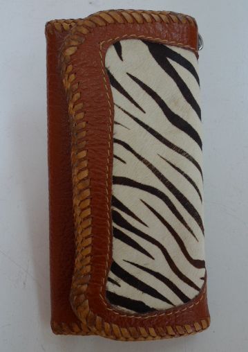 画像1: 牛革×ゼブラ柄ハラコmix　レザーウォレット