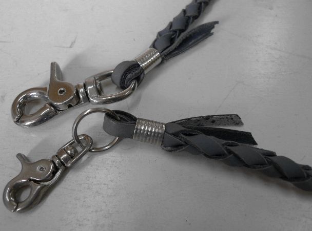 画像: 牛革4本編みウォレットチェーン　灰