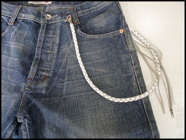 画像: 牛革4本編みウォレットチェーン　白