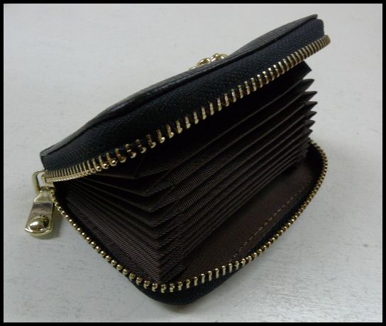 画像: 牛革 フラワーエンブレム コインケース